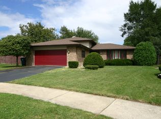 5528 Maple Ln, Midlothian, IL 60445