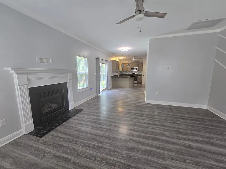 5944 Kindley Dr — Photo 9