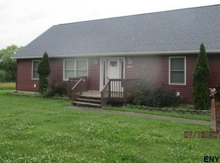 110 Martin Rd, West Coxsackie, NY 12192