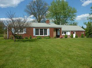 101 Blank Dr, Baden, PA 15005