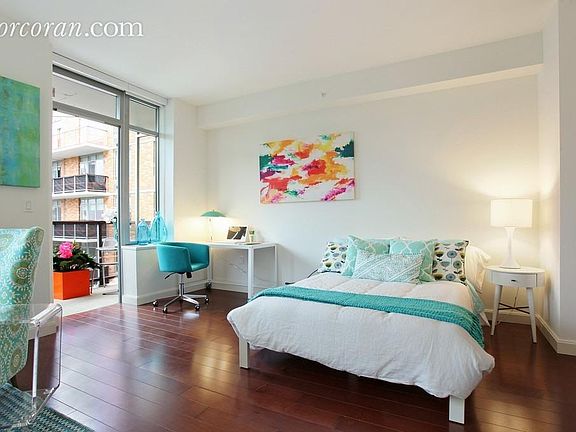 5th image of 81 Fleet Pl APT 8J
