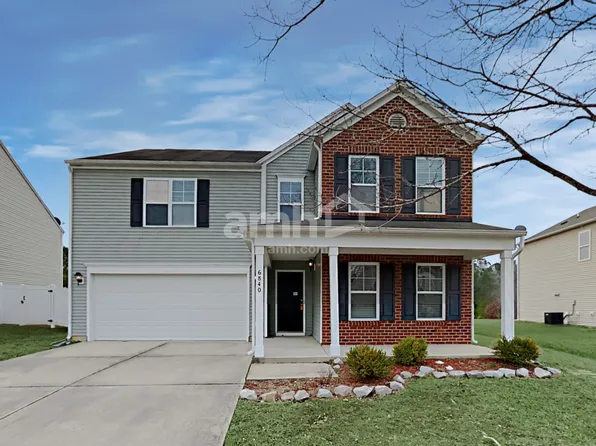 6840 Horseback Ln, Raleigh, NC 27610