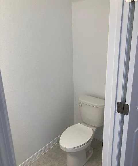 1032 Appleton St — Photo 10