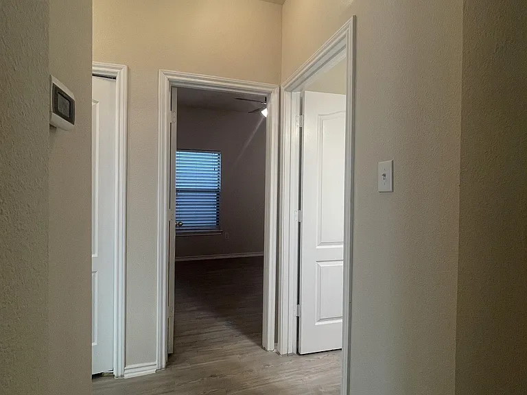 7214 Sunny Day — Photo 15