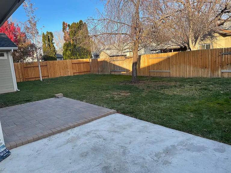 1012 N Silver Ash Ave — Photo 27