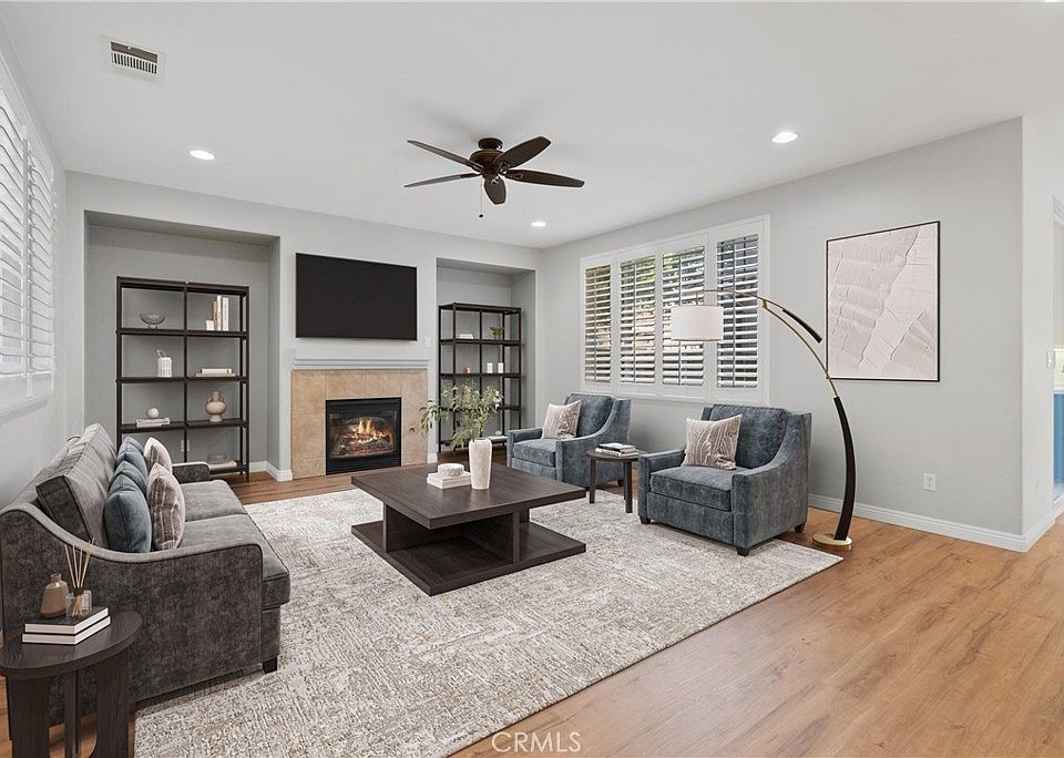 1st image of 27446 Acacia Dr