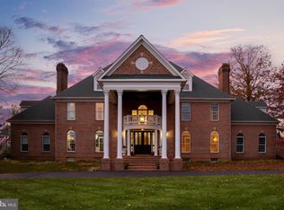 8 Glenberry Ct, Phoenix, MD 21131