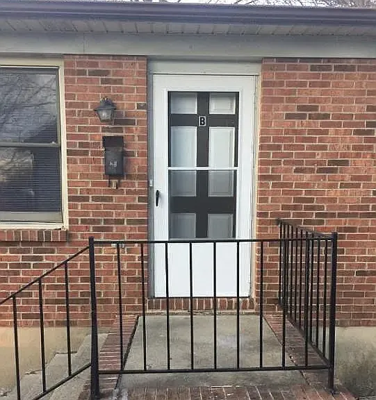 1630 N Main St #B — Photo 1