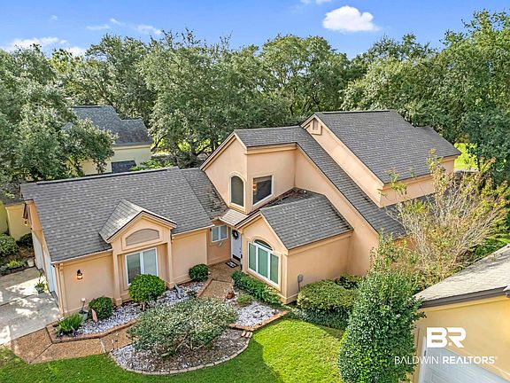 4th image of 619 Saint Andrews Dr