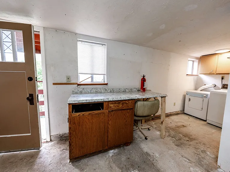 37 Delaware Rd — Photo 43
