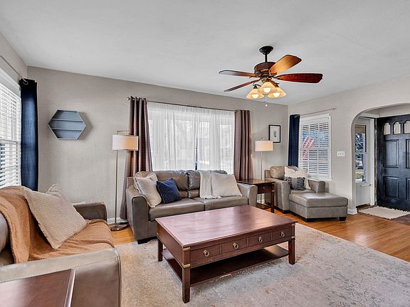 5th image of 333 N Old Manor Rd