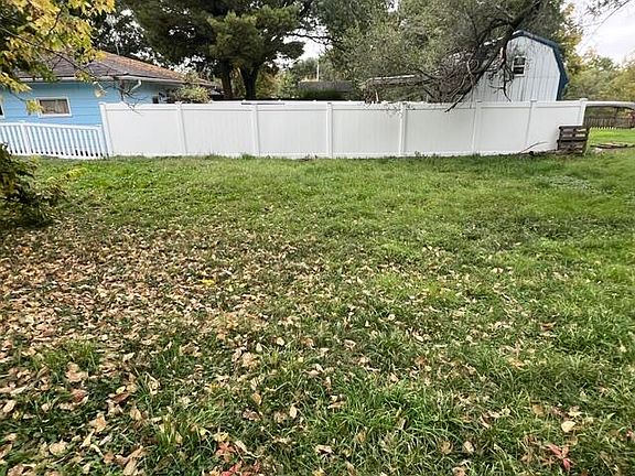 3rd image of 716 C Ave