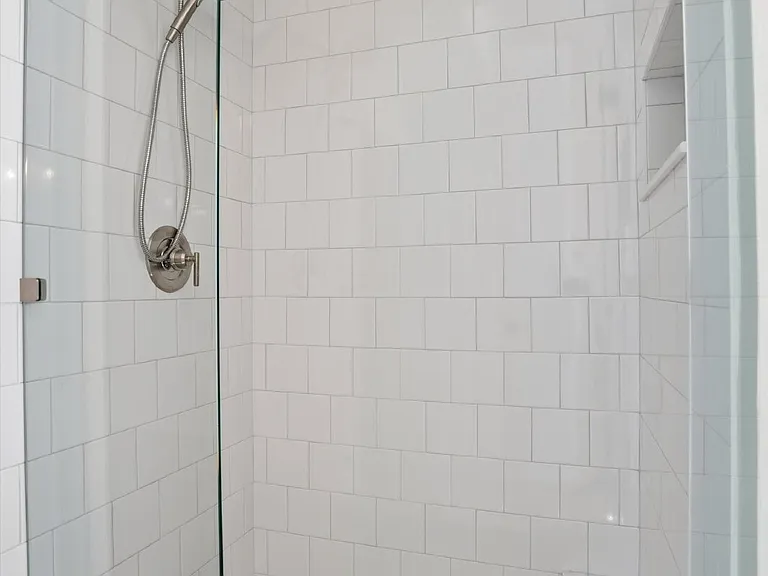 1152 Willoughby Ln — Photo 29