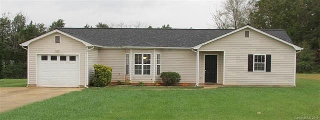 1st image of 126 Hall Dr