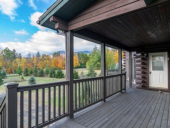 4th image of 34 Mountain View Ln