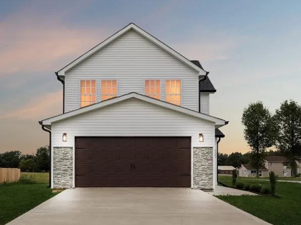 700 Robinson Rd, Smithville, TN 37166