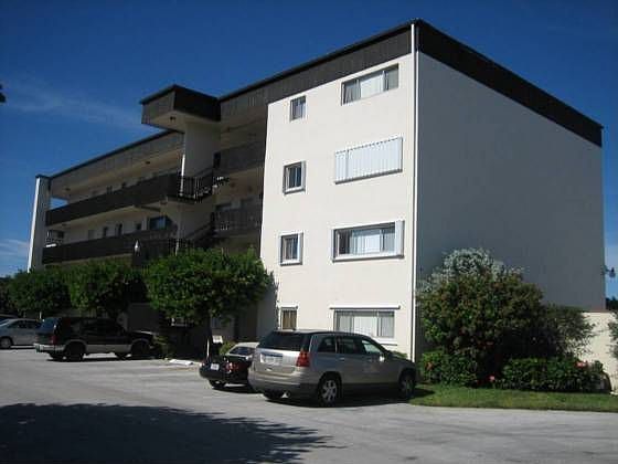 1st image of 300 Waterway Dr S APT 207