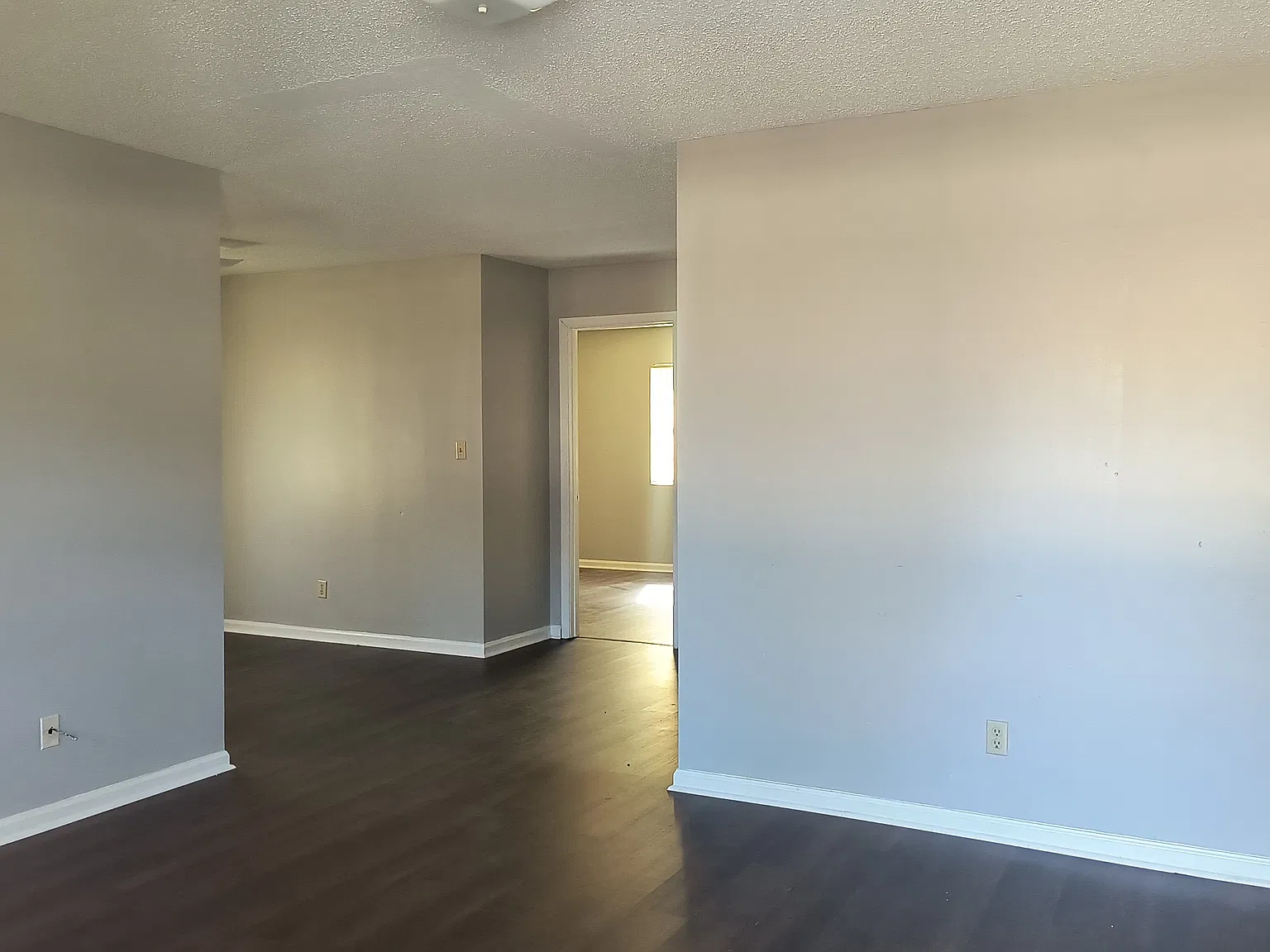 2710 South Taft Street - 7 — Photo 2