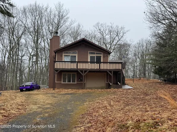 1526 Deer Run, Bushkill, PA 18324