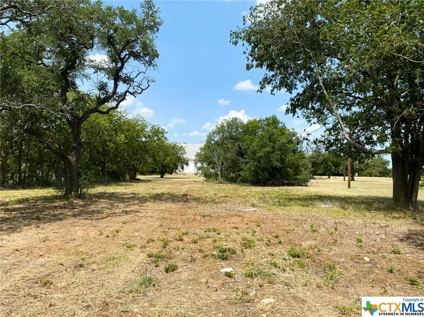 140 Murray Ln, Gatesville, TX 76528