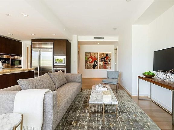 4th image of 1169 Cordova St W #90X