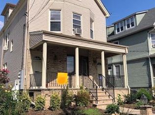 31 E 39th St #3, Bayonne, NJ 07002