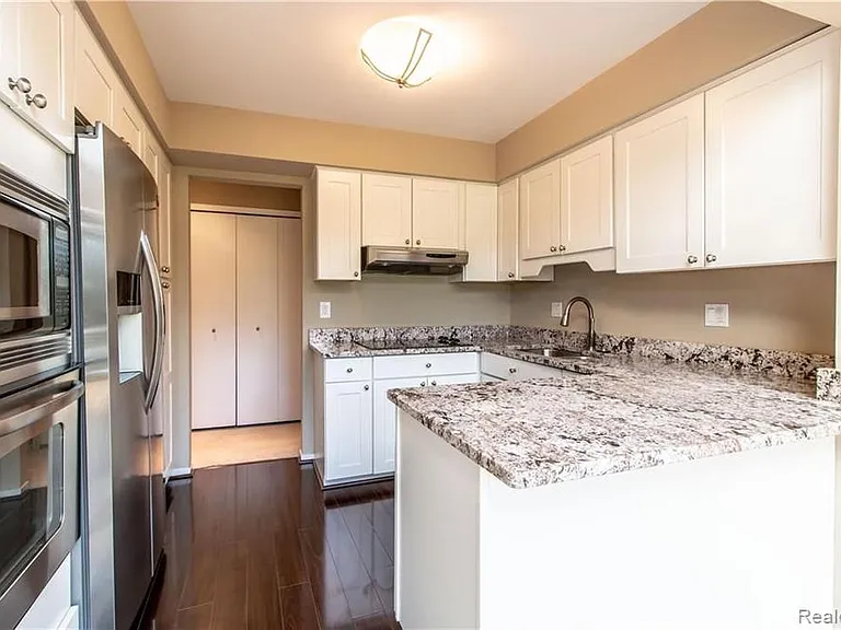 4203 Breckenridge Dr — Photo 4