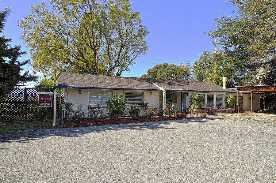 1st image of 15101 Garcal Dr