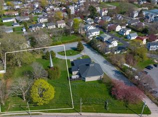 525 Broadway, Newport, RI 02840