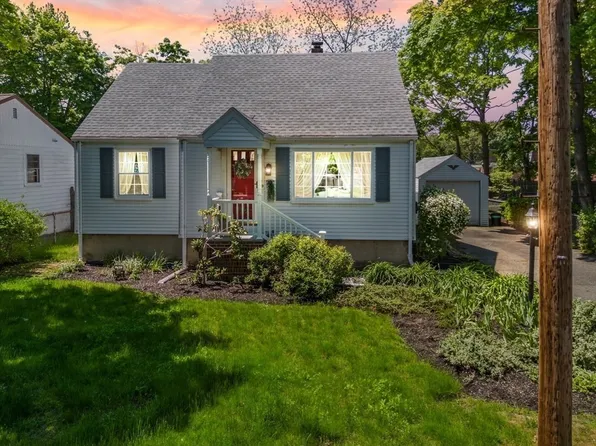 19 Blueridge Ave, Saugus, MA 01906