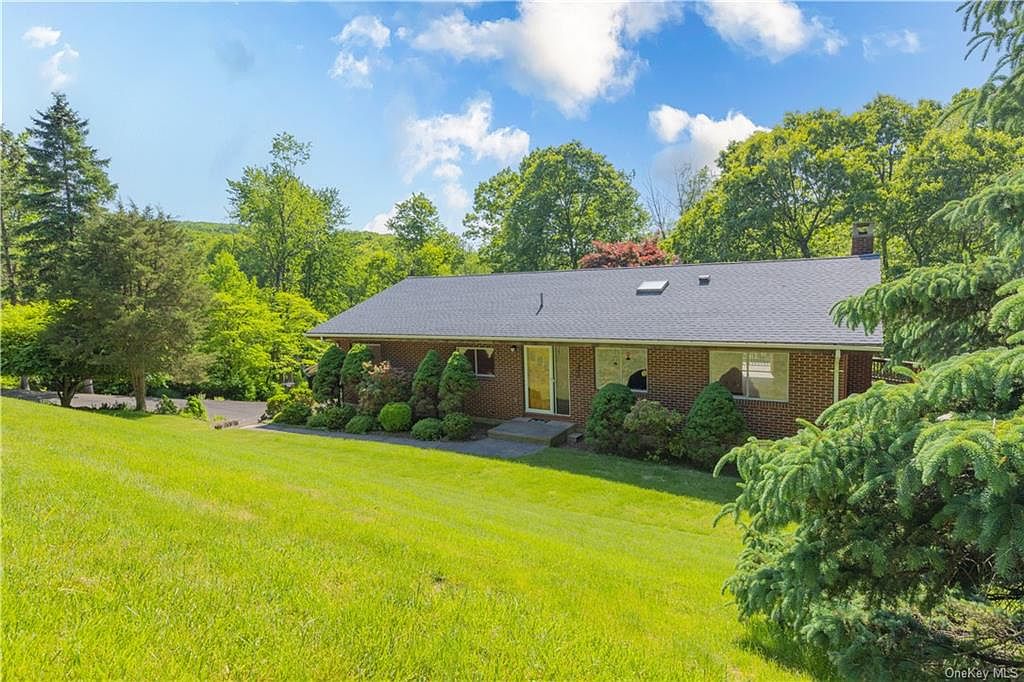 21 Hillside Drive, Tomkins Cove, NY 10986 Zillow
