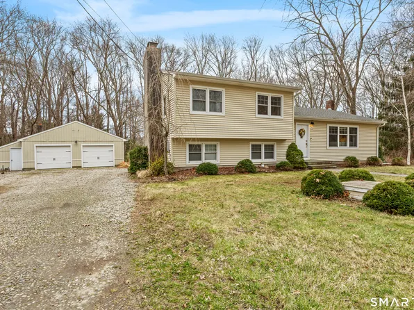 22 Beach Park Road, Clinton, CT 06413