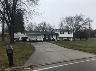 2545 Schneider St NE, Canton, OH