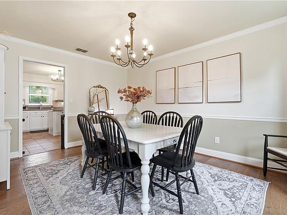 5th image of 4613 Ardmore Ln
