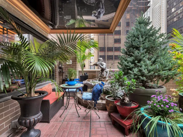 58 West 58th Street image 1 of 24