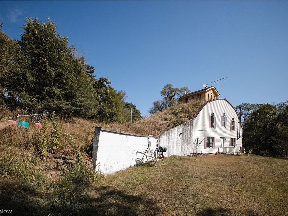 1st image of 102 Mynster Ln