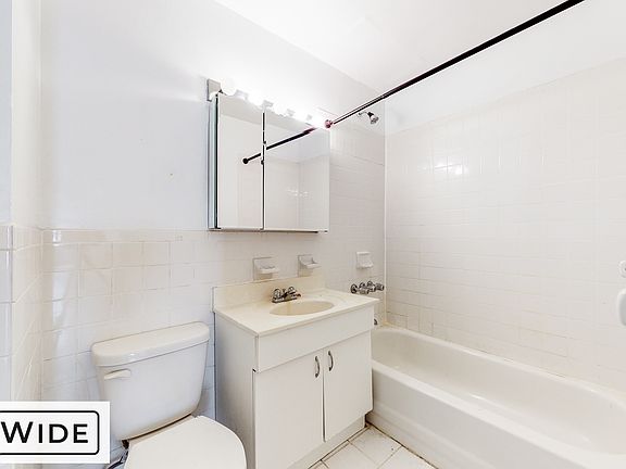 5th image of 324 E 83rd St APT 17