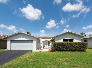 3281 NW 95th Ter, Sunrise, FL 33351