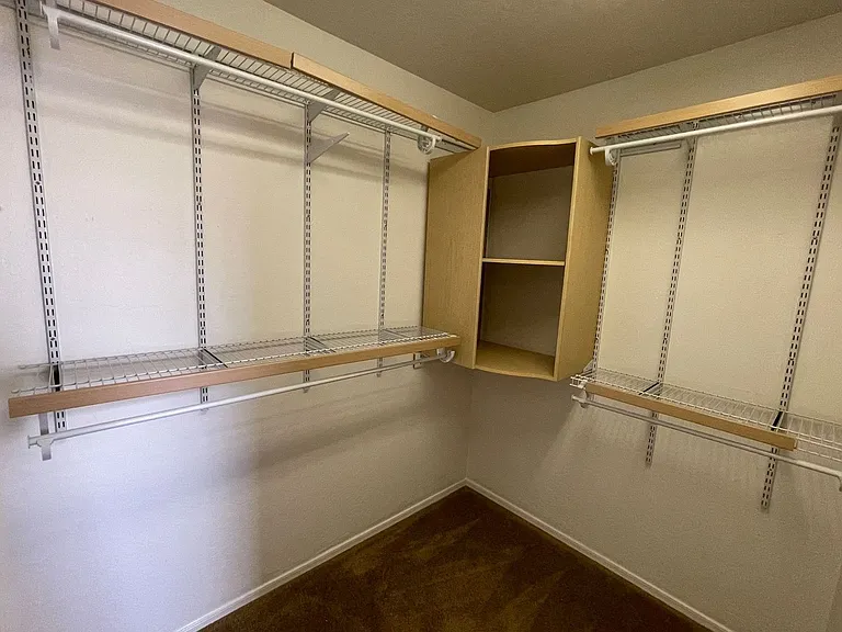 18235 N Alicia Ct — Photo 14