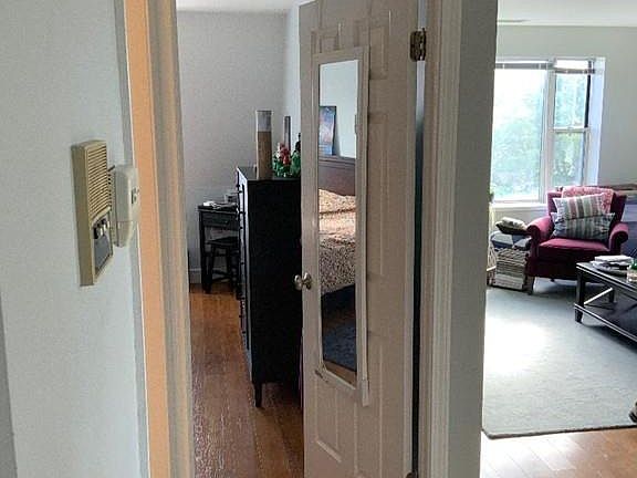 4th image of 289 Essex St APT 508