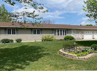 315 W Adams Ave, Mahnomen, MN 56557