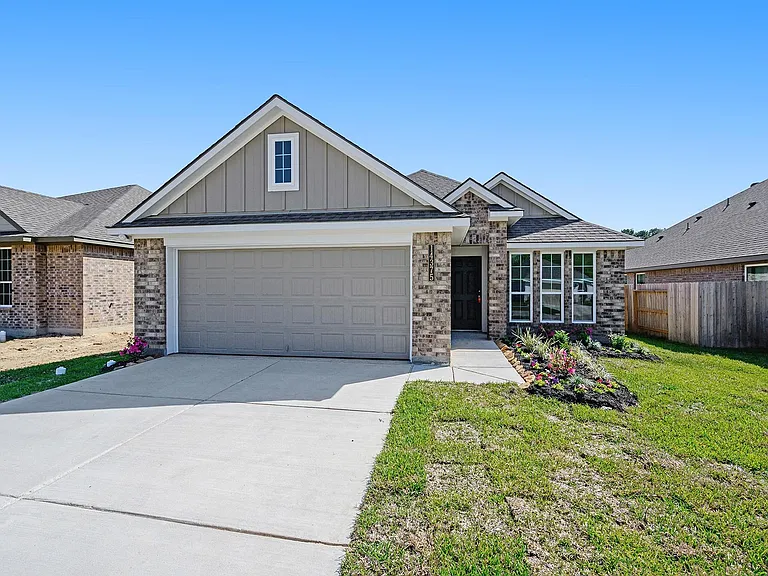 14375 N Summerchase Cir — Photo 1