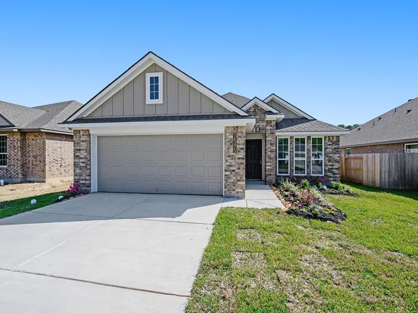 14375 N Summerchase Cir, Willis, TX 77318