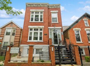 1304 N Campbell Ave #1R, Chicago, IL 60622