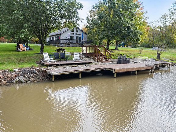 2nd image of 830 Waynoka Dr