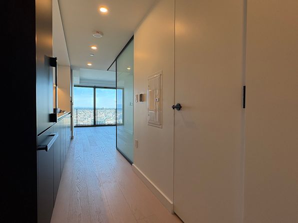 300 Virginia St #3812