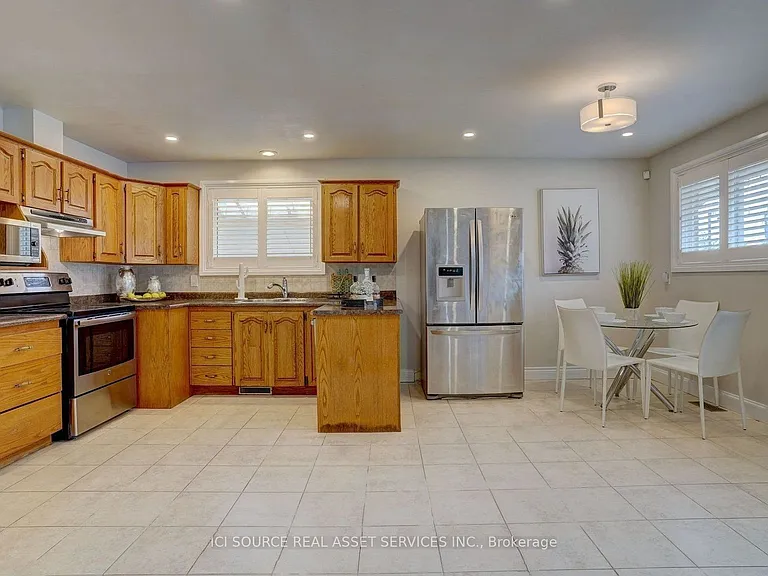 1051 Willowdale Ave #MAIN FL — Photo 6