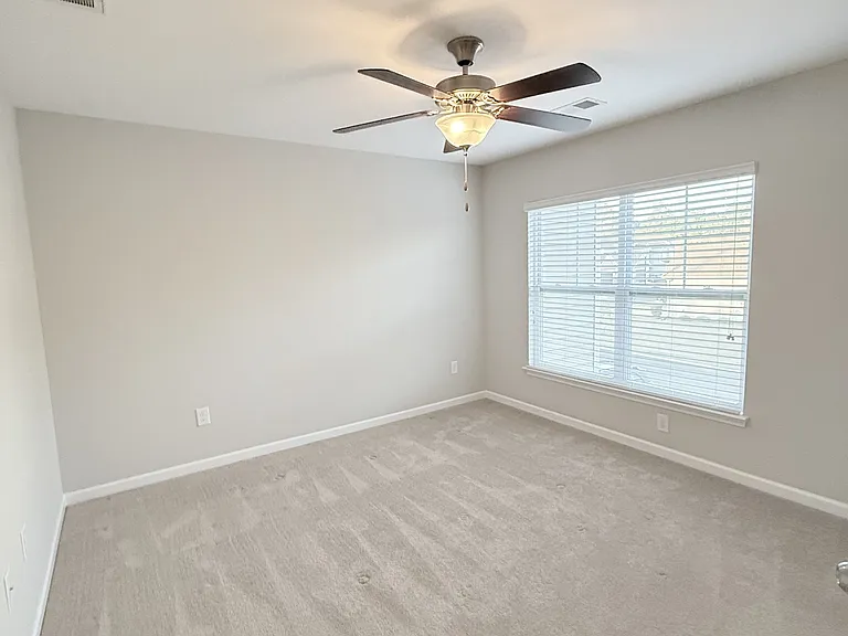 220 Machrie Loop #A — Photo 28