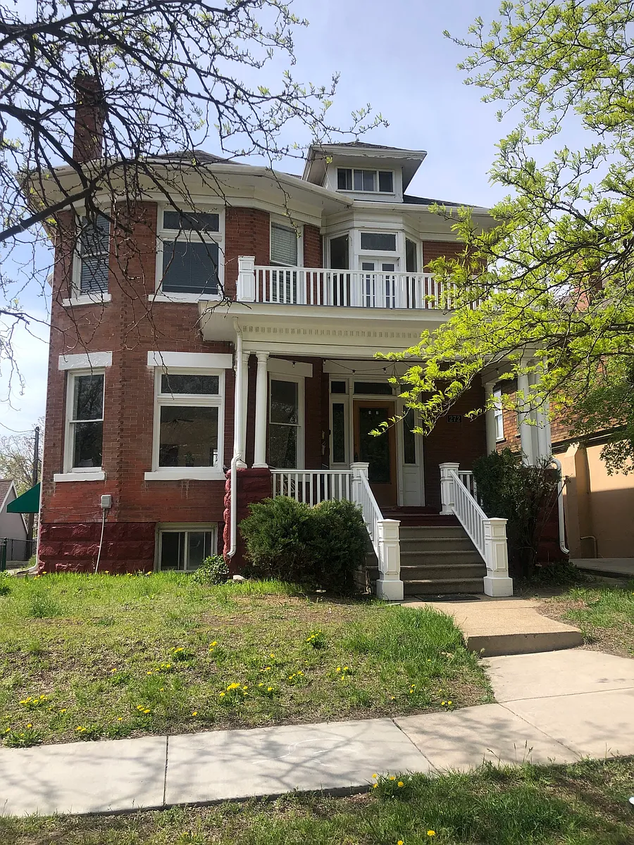 Photo 1 of 7 - 272 E 2nd Ave - Salt Lake City, UT Primary Photo - 272 E 2nd Ave