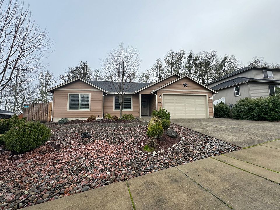 1st image of 1540 W Tarragon Dr